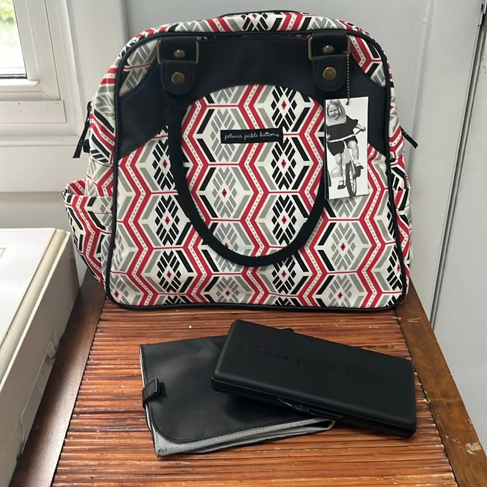 Petunia Pickle Bottom Desert Dreaming Sashay Satchel Diaper Bag,NWT